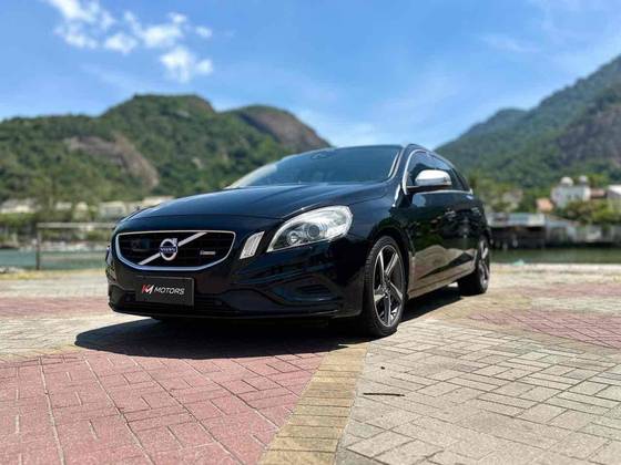 VOLVO V60 3.0 T6 R DESIGN 24V TURBO GASOLINA 4P AUTOMÁTICO